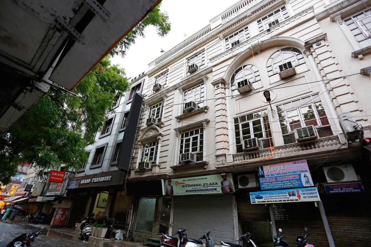 Oyo 5401 Hotel Mid Town 新德里 外观 照片